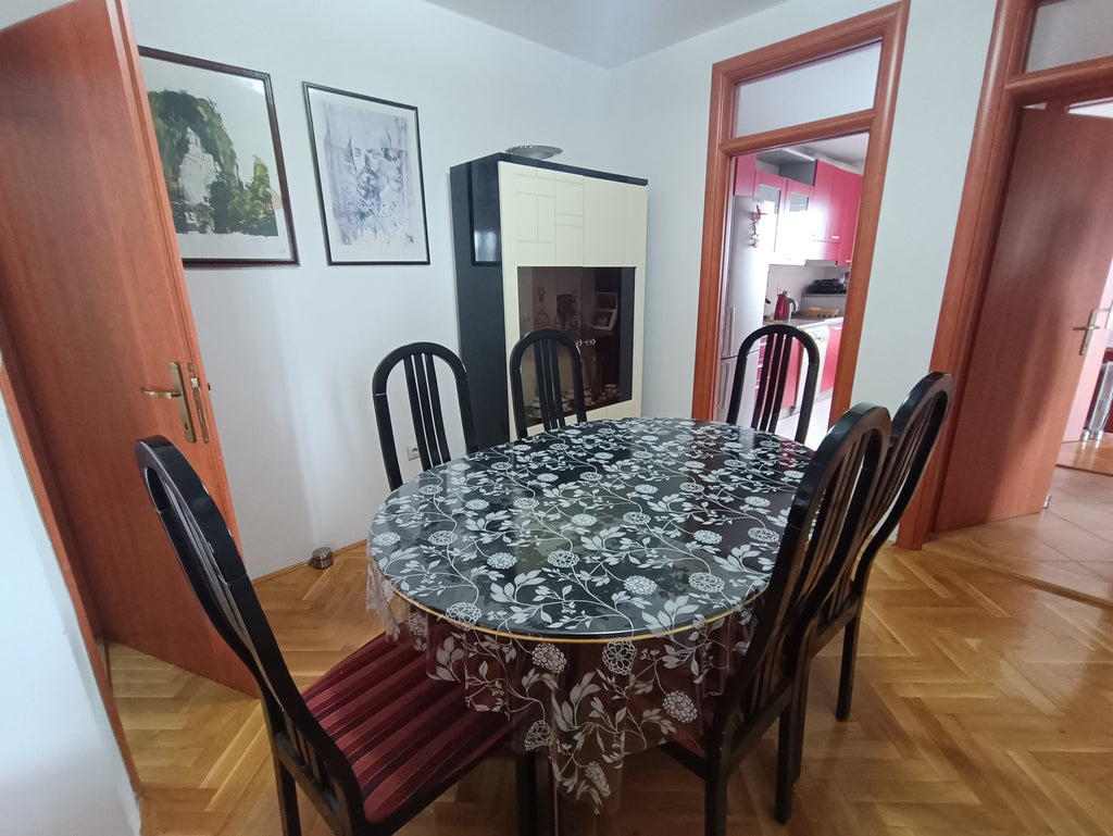 Квартира с 2 спальнями в центре г.Бар