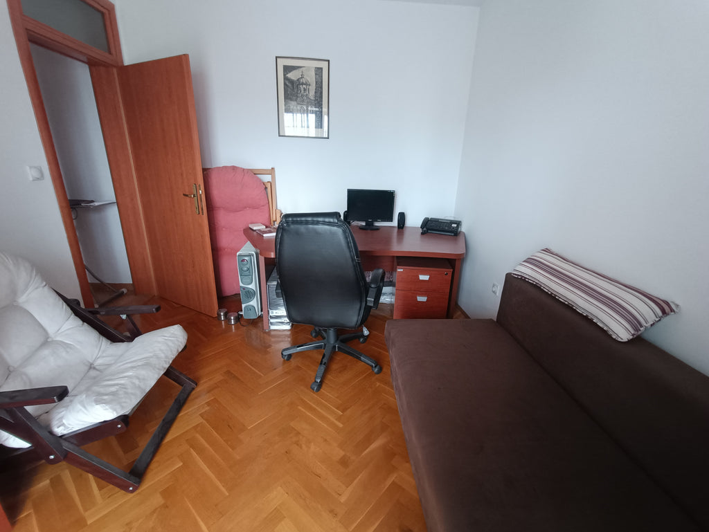 Квартира с 2 спальнями в центре г.Бар