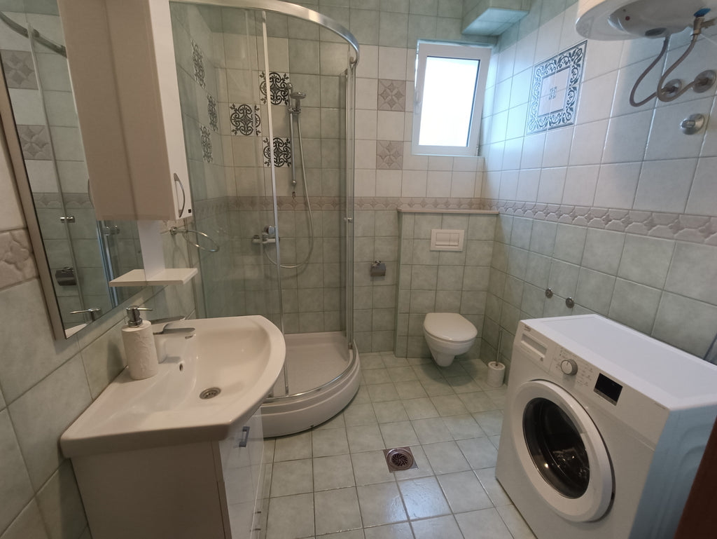 Готовый бизнес под ключ! Новый комплекс в сосновом бору в 200 м от моря.