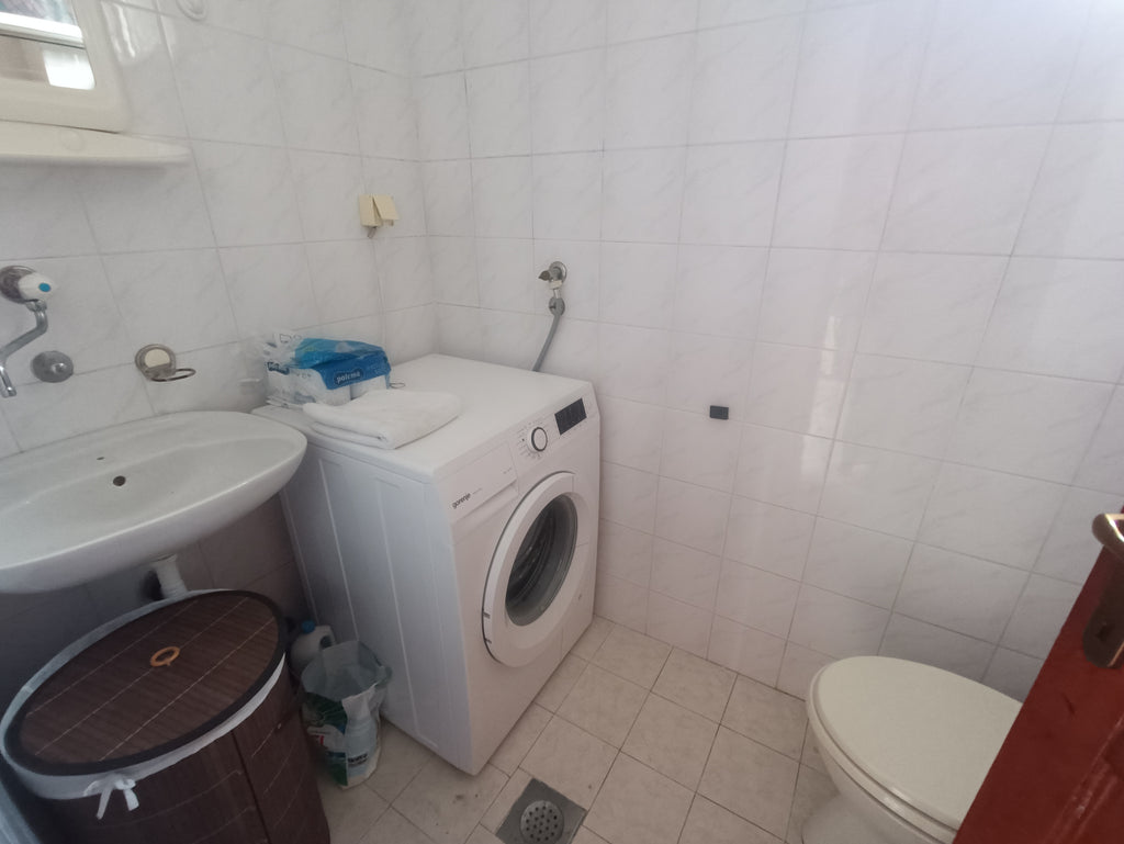 Отдельный дом с большим участком в г.Бар, Шушань