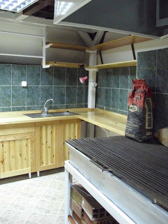 Отель с рестораном в Сутоморе