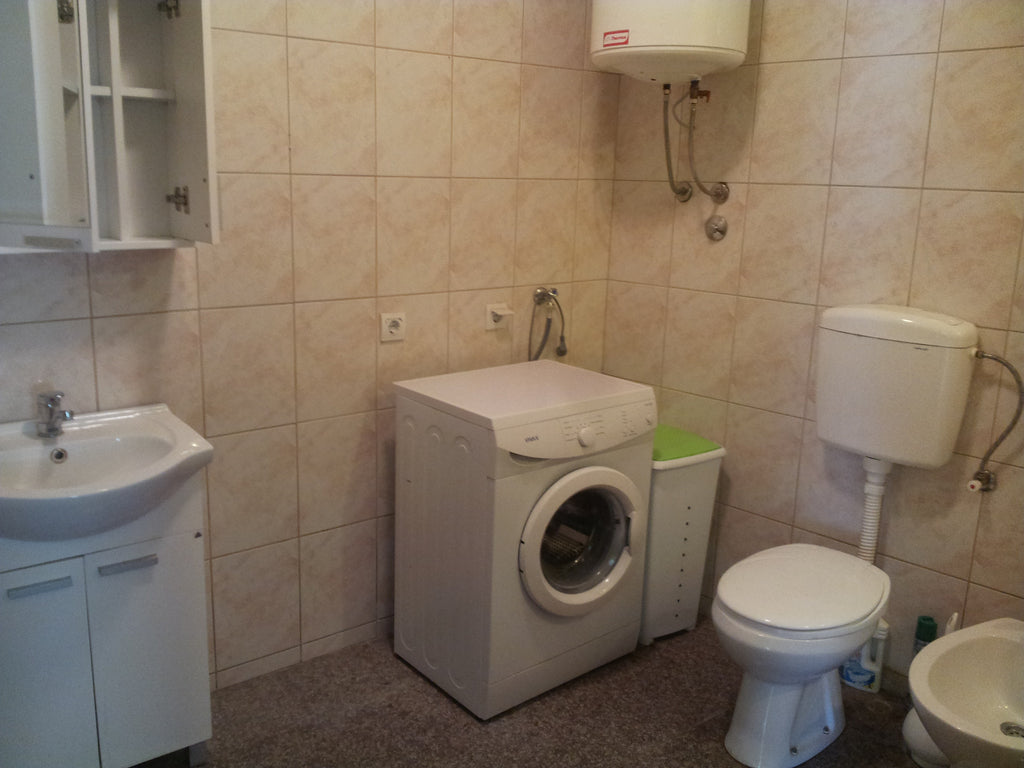 Дом в центре г.Бар