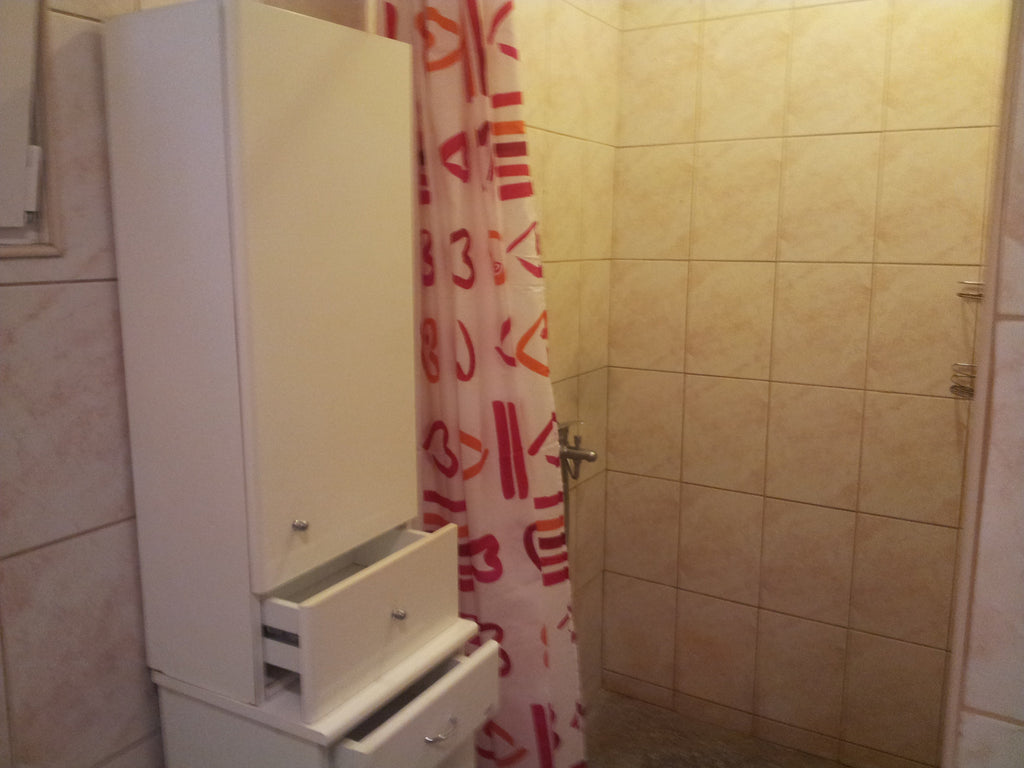 Дом в центре г.Бар