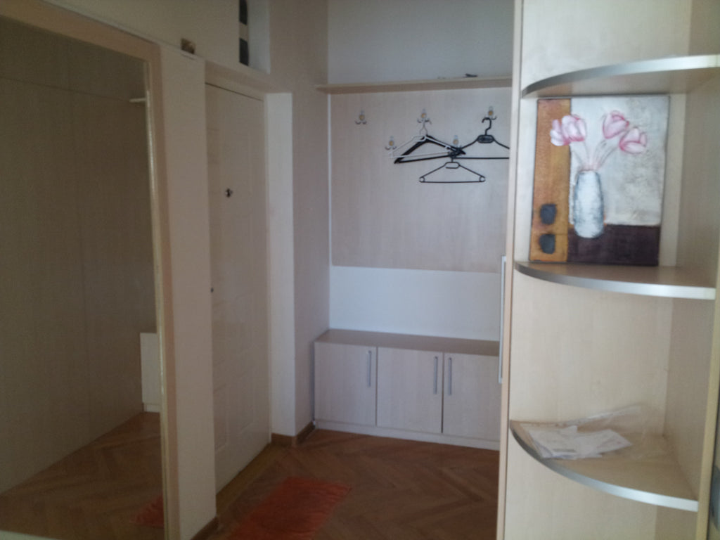 Уютная квартира в центре г.Бар