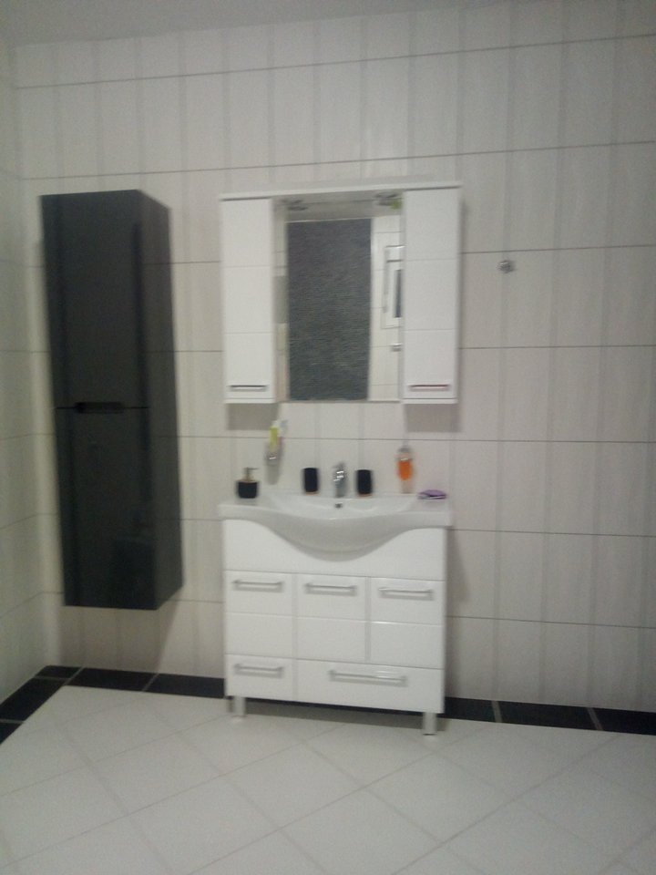 Семейный дом в 200 м от моря, Утеха