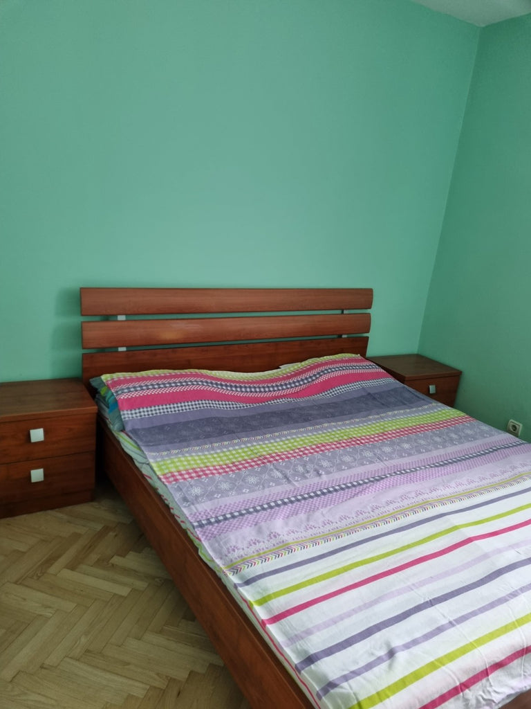 Квартира с 2 спальнями в строгом центре Бара