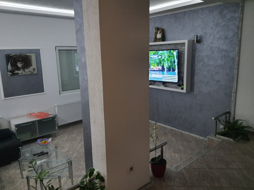 Дом с апартаментами в местечке Утеха