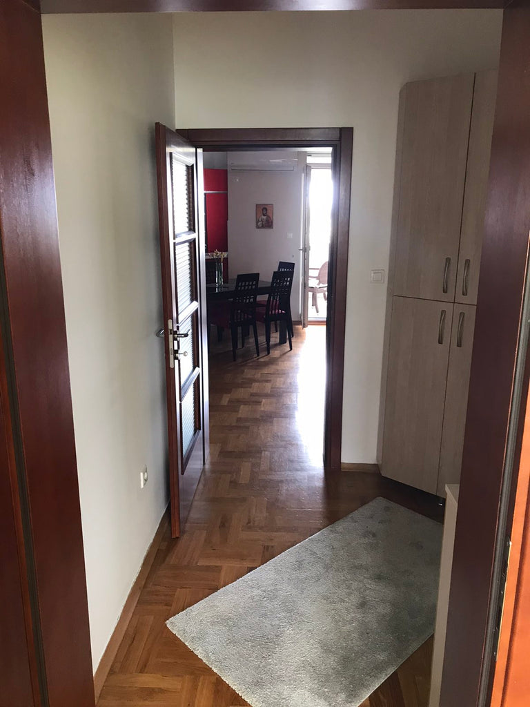 Просторная квартира в центре г.Бар