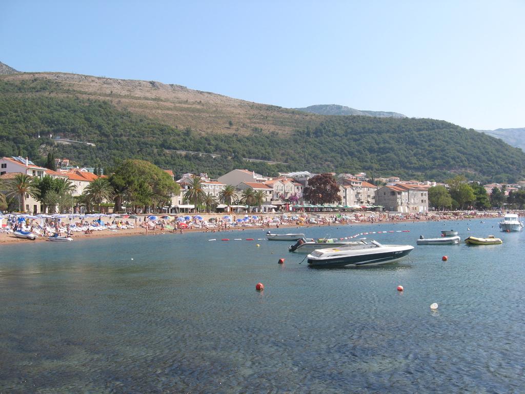 Квартира с видом на море в новом ЖК, г.Петровац