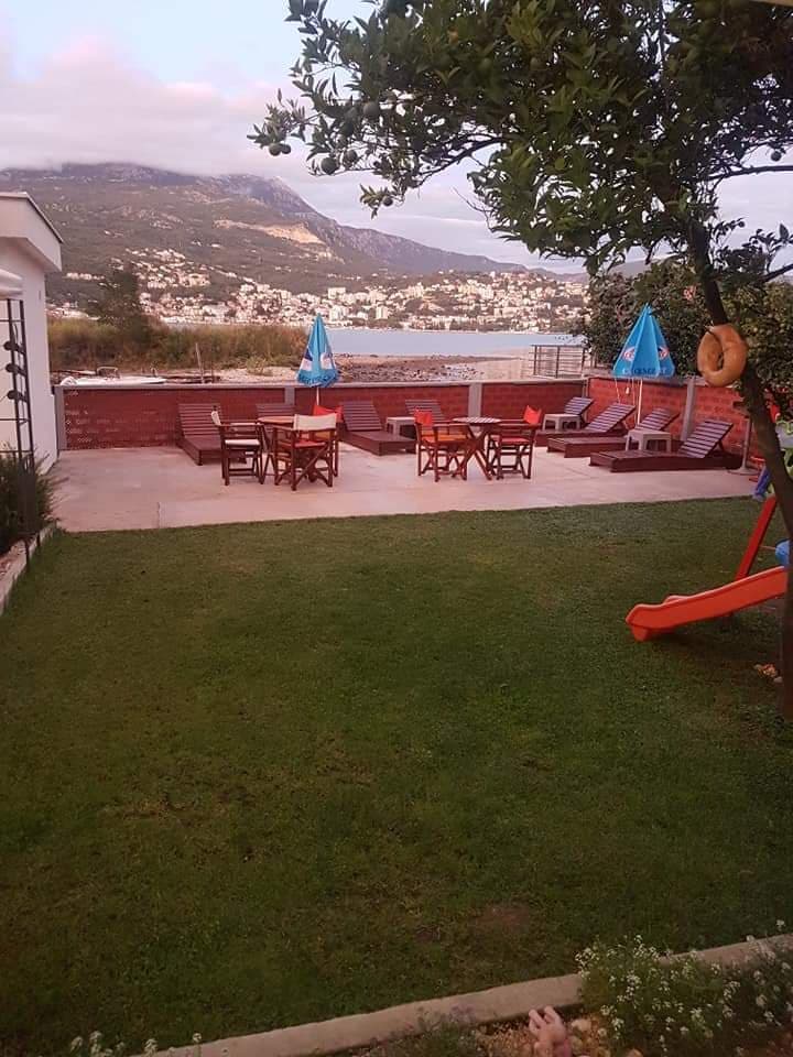 Дом с апартаментами у моря, г.Игало