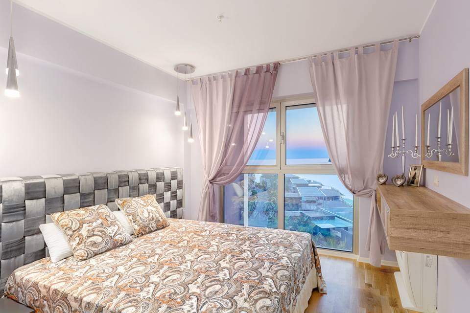 Новый апартамент класса Lux на первой линии моря в г.Будва