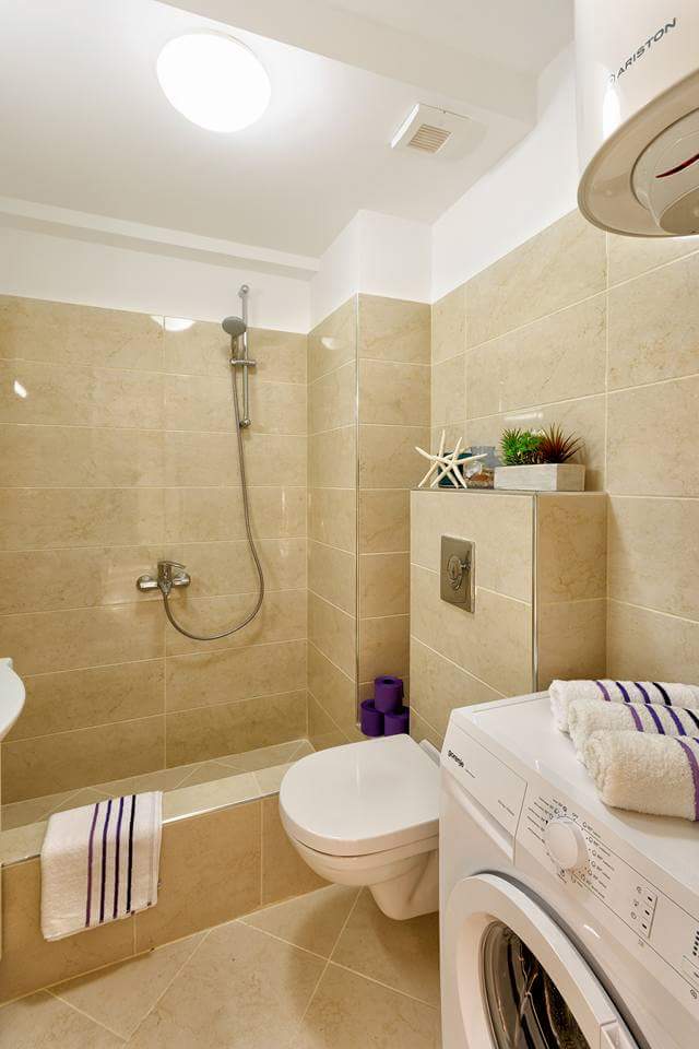 Новый апартамент класса Lux на первой линии моря в г.Будва