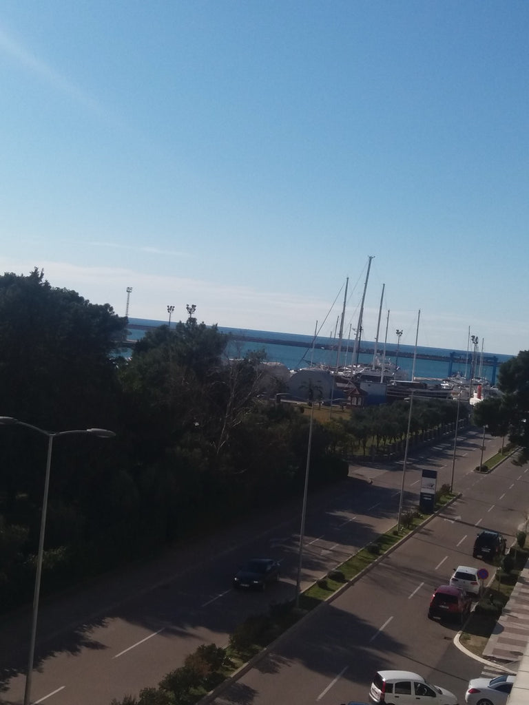 Новая квартира с видом на море в 100 метрах от моря в г.Бар