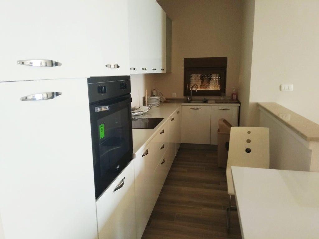 Апартаменты класса lux на вилле в тихом уединённом месте, первая линия!