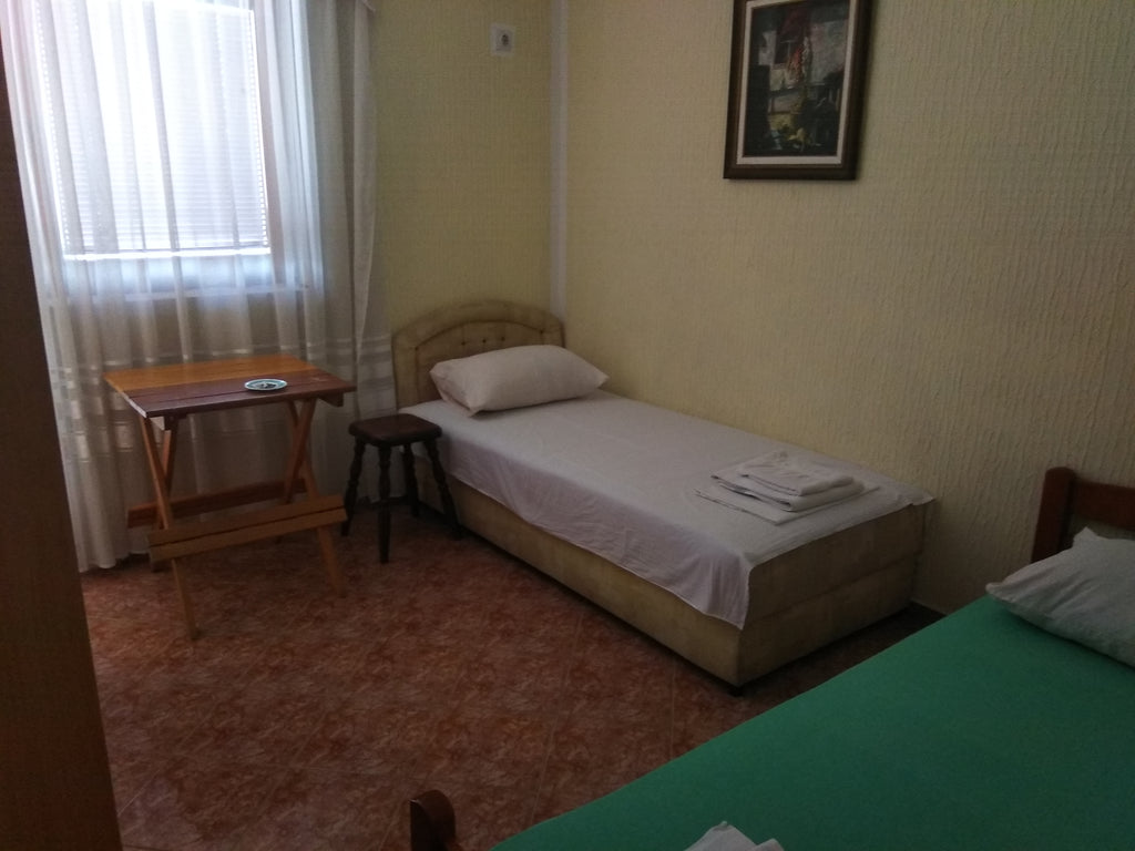 Отель в г.Бар