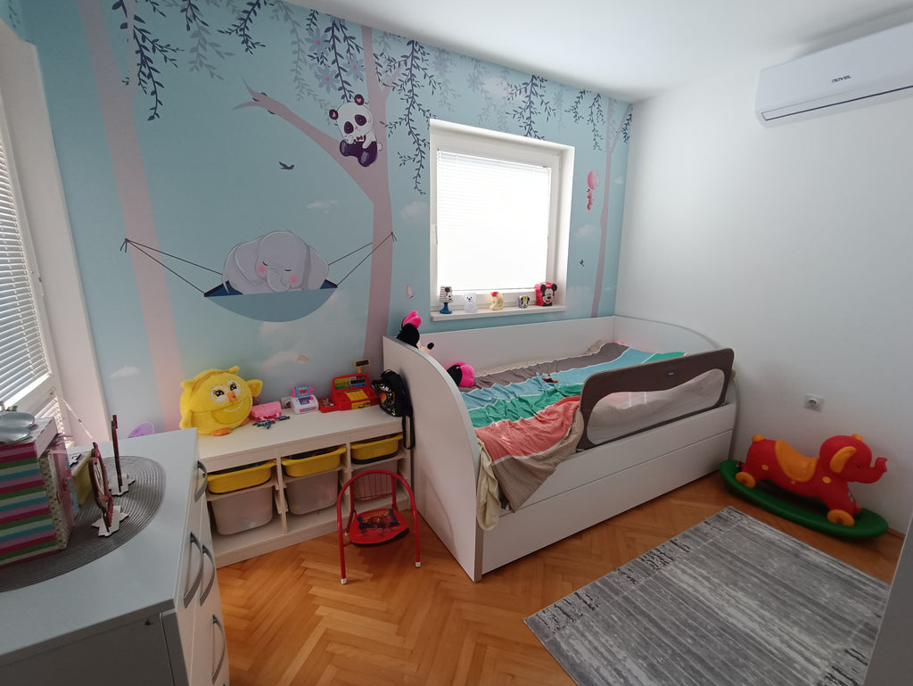 Дом с апартаментами + гостевой дом в г.Бар