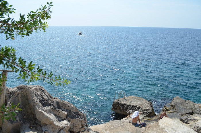 2 новых апартамента в доме с бассейном в 30 м от моря