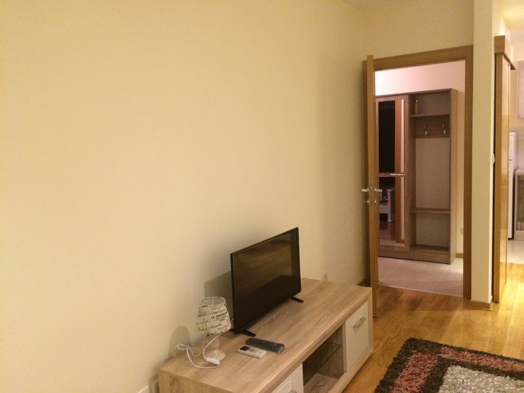 Новая квартира в 100 м от моря, г.Бар