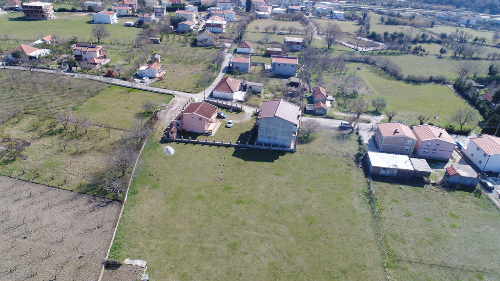 Два земельных участка в г.Бар, район Полье