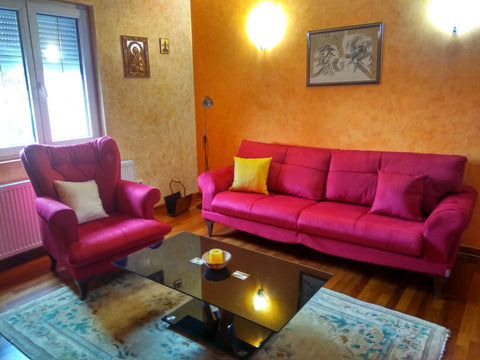 Тёплый, уютный этаж частного дома в г.Бар. Коммунальные платежи включены в стоимость аренды.